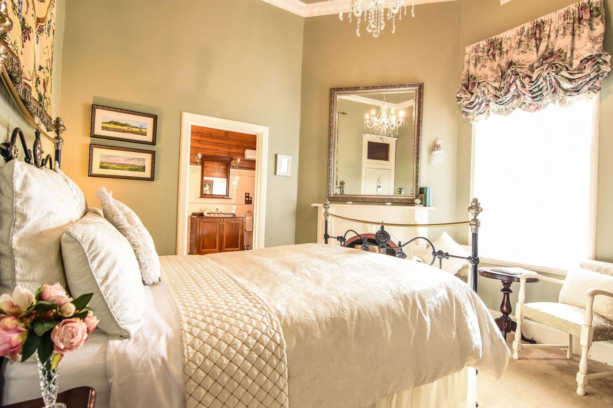 Bed and Breakfast Heytesbury House Cobden Экстерьер фото