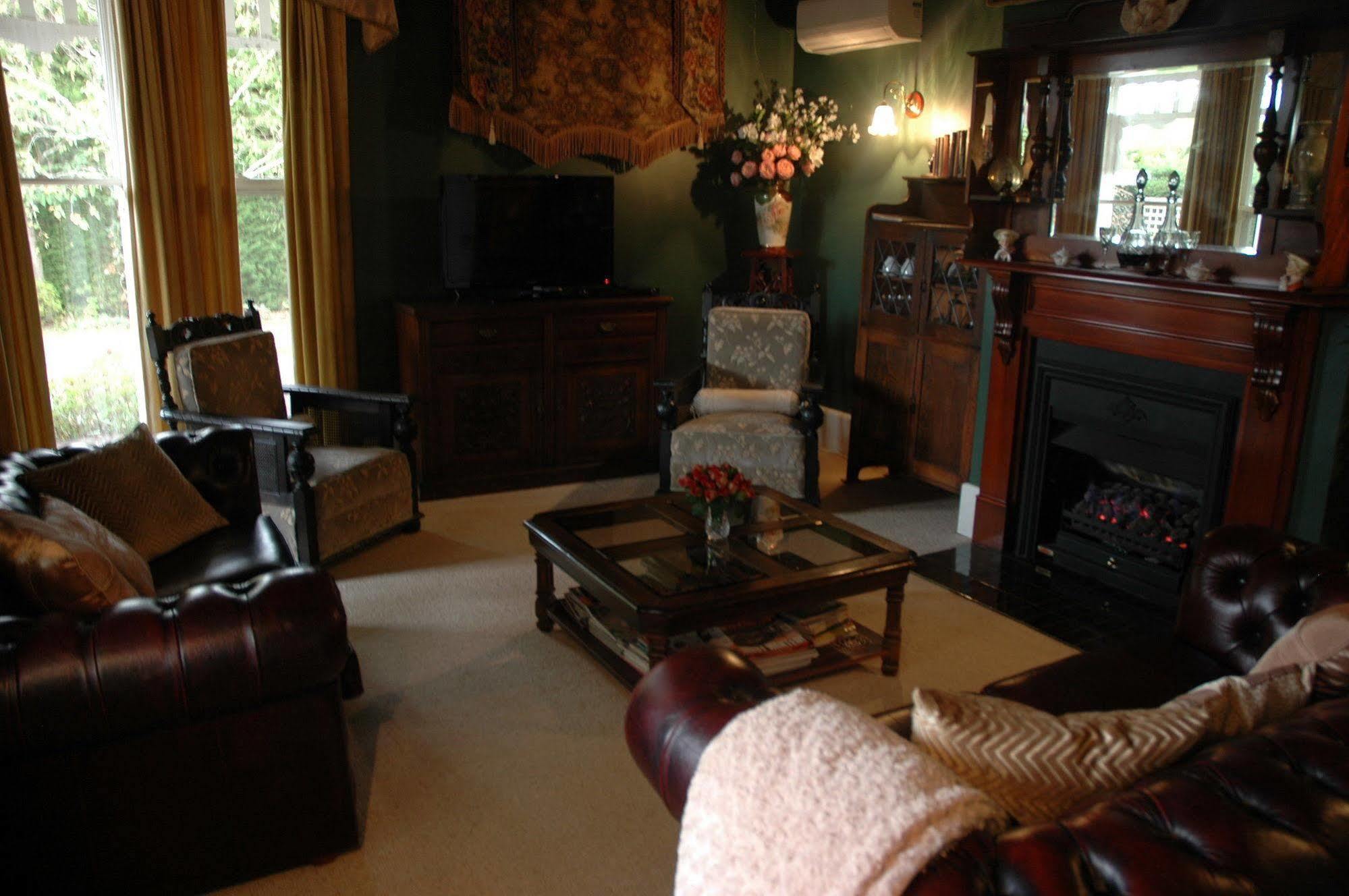 Bed and Breakfast Heytesbury House Cobden Экстерьер фото